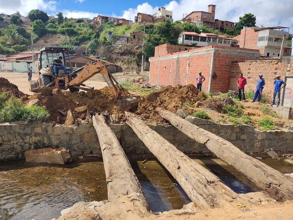 A Secretaria de Infraestrutura deu início aos trabalhos para a substituição da ponte…